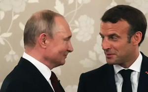 Tổng thống Pháp Macron tiết lộ nội dung cuộc điện đàm hiếm hoi với Tổng thống Nga Putin