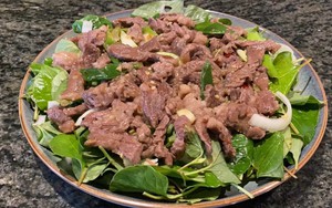 Loại rau mọc dại ở Việt Nam được Trung Quốc gọi là “rau thần”: Từ thân đến rễ đều là thuốc quý