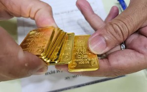 Giá vàng tăng gần 2 triệu sau một tuần