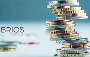 BRICS 'dậm chân tại chỗ' trong kế hoạch về đồng tiền tệ chung, thừa nhận tiến độ triển khai 'cực kỳ chậm' dù đồng USD đang yếu đi