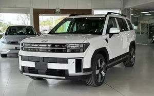 Xả hàng tồn, Hyundai Santa Fe có giá chỉ từ 855 triệu đồng