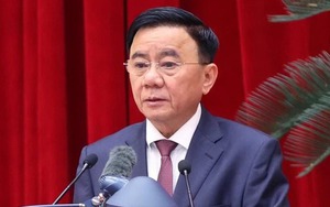 Kết luận của Bộ Chính trị, Ban Bí thư: Rà soát, sàng lọc đảng viên bảo đảm chất lượng