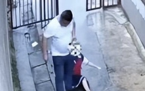 Người đàn ông bắt cóc, kéo lê bé gái dưới mưa nhưng chỉ bị giam giữ 15 ngày: Lý do gây phẫn nộ!