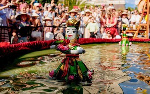 Lễ hội Văn hóa Việt Nam 2025: Người dân Mátxcơva thích thú với múa rối