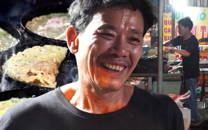 Người cha đơn thân bán bánh xèo nuôi 2 con song sinh tự kỷ ở TP.HCM, từ chối nhận tiền hỗ trợ vì lý do này