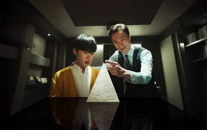 Cha mẹ học vấn cao và “cái bẫy” yêu thương khiến con trẻ mất tự tin: Cảnh báo từ chuyên gia tâm lý Nhật Bản