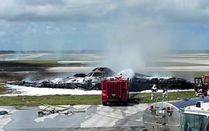 Báo cáo về vụ rơi máy bay ném bom B-2 Spirit đắt nhất của Mỹ đã được công bố