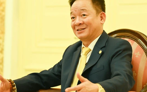 Lần đầu tiên Bầu Hiển làm điều này