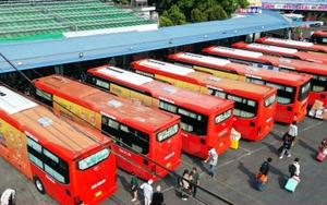 Các nước bỏ xe giường nằm vì có tàu siêu tốc, người Việt vẫn cần xe này