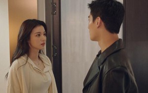 Anh rể cho tôi một chiếc phong bì "mừng sinh nhật", nhưng khi mở ra tôi chỉ muốn rời khỏi nhà ngay lập tức