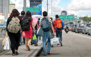 Người dân nước ASEAN giàu gấp 3 lần Việt Nam đang mắc nợ gần 400 tỷ USD