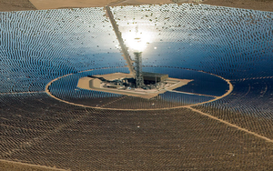 Mỹ chi 2,2 tỷ USD đưa 350.000 tấm gương ra giữa sa mạc, dự án vĩ đại sụp đổ sau 1 thập kỷ: Trung Quốc làm được trong vỏn vẹn 2 năm