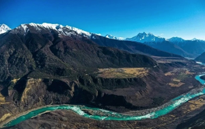 Trung Quốc xây siêu đập thuỷ điện lớn gấp 3 đập Tam Hiệp, có thể sản xuất 300 tỷ kWh điện/năm