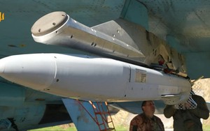 Tên lửa mồi bẫy MALD lần đầu được tích hợp vào tiêm kích Su-27