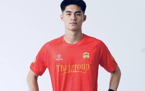 Cứu thua như 'người nhện', tuyển thủ Việt Nam trả lời khiêm tốn