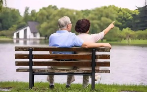 Người già khôn ngoan thường giả bộ 3 điều sau với con cái, cuộc sống vì vậy mà êm đẹp!