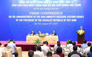 Công bố Quyết định của Chủ tịch nước đặc xá cho 13.920 người