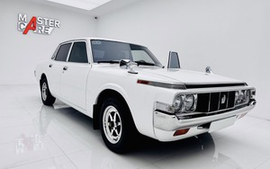 Đỉnh cao độ xe là về zin: Toyota Crown 1975 của ông Đặng Lê Nguyên Vũ như thể mới xuất xưởng, 50 tuổi vẫn mượt mà
