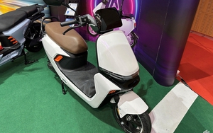 Xe máy điện chạy 101km/sạc, giá chỉ 3,7 triệu đồng có gì hot?