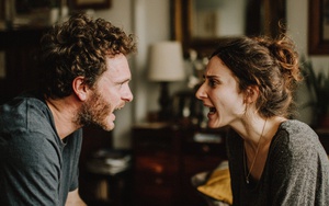 5 CÂU NÓI người EQ thấp dùng mỗi ngày với ‘nửa kia’: Nguyên nhấn khiến tình cảm rạn nứt, đẩy chuyện tình sớm toang!