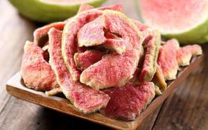 Mỹ đánh giá đây là loại quả có vitamin C gấp 21 lần táo: Không phải cam hay quýt, từ lá đến rễ đều là bài thuốc cực tốt cho đường huyết