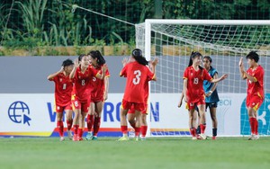 Giải châu Á: Tuyển Việt Nam ghi “mưa bàn thắng”; Malaysia thua đậm ngay trên sân nhà