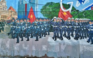 Bức bích họa dài 300m tái hiện lễ diễu binh dịp đại lễ 30/4