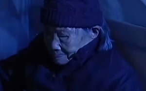 Cụ bà 104 tuổi sống lại sau khi được đưa vào quan tài và kể về cuộc sống "sau khi chết" của mình khiến ai cũng sửng sốt