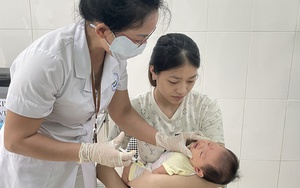 Trẻ em cả nước được uống miễn phí vắc-xin Rota đắt tiền