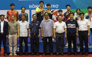 Truyền nhân đặc biệt của huyền thoại Vũ Mạnh Cường tỏa sáng, đội CAND - T&T thêm lần vô địch tuyệt đối!