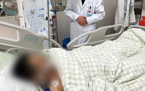 Người đàn ông tím tái, nguy kịch sau khi ăn 1 loại rau: Bác sĩ cảnh báo "độc hơn thạch tín"