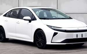 Xe bán chạy nhất mọi thời đại của Toyota sắp được làm mới