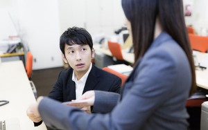 Phim không dám viết: Sếp nữ ngoại tình với cấp dưới, đưa cho vợ của người tình 11 tỷ đồng để thuyết phục ly hôn