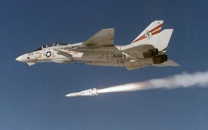 Clip thực chiến: 2 chiếc F-14 Mỹ bắn rơi 2 MiG-23 Libya