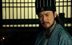 Quan Vũ bị giết, Gia Cát Lượng lạnh lùng nói 11 chữ gì khiến Lưu Bị lập tức hạ lệnh giết chết con trai?