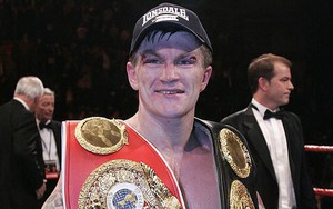 Nhà vô địch quyền Anh thế giới được tìm thấy đã chết tại nhà riêng: 2 ngày trước còn đăng video tập sung sức