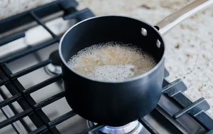 Đầu bếp nổi tiếng chỉ ra 1 sai lầm tai hại khi nấu cơm, rất nhiều người mắc