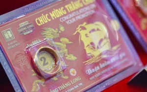 Vì sao giá vàng nhẫn giảm chậm hơn vàng miếng?