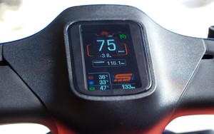 Cuộc đua mốc 200km mỗi lần sạc của xe máy điện tại Việt Nam