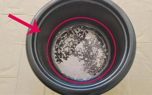 Dùng chảo chống dính ở nhiệt độ quá cao có thể gây triệu chứng giống cúm