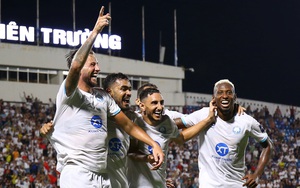 Báo Thái Lan than thở khi đội nhà gục ngã trước “siêu đội hình” đến từ Việt Nam