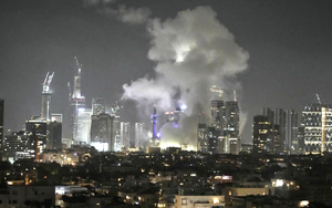 Houthi tuyên bố phóng tên lửa siêu thanh tấn công Israel