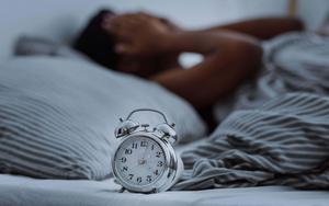 Người đoản thọ thường có 5 đặc điểm này khi ngủ: Có 1 cũng cần thay đổi ngay!