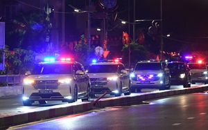 Ngắm kỹ dàn VinFast VF 9 tại Lễ kỷ niệm 80 năm Quốc khánh: 12 xe 'thửa' riêng cho CSGT, bản mui trần được tinh chỉnh đặc biệt