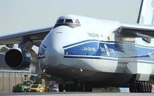 Nhà khai thác máy bay An-124 Ruslan lớn nhất thế giới đã được giải cứu