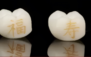 Độc lạ trào lưu xăm răng của giới trẻ Trung Quốc