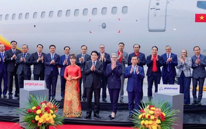 Chủ tịch nước chứng kiến Vietjet nhận bàn giao máy bay Boeing đầu tiên trong đơn hàng 200 chiếc