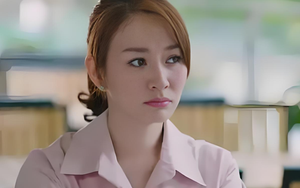 Khi tôi đang lúi húi bận rộn nấu ăn trong bếp, em gái lại có hành động khiến tôi giận sôi máu