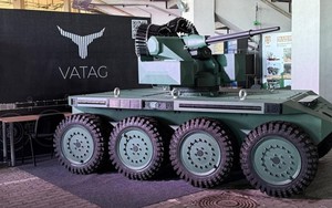 Robot chiến đấu hạng nặng điều khiển bằng AI của Kyiv tạo ra bước ngoặt lớn