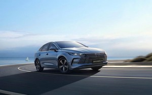 5 điều về mẫu xe to hơn Vios, 'ăn xăng như ngửi', sạc điện đi 120km, chuẩn bị về Việt Nam